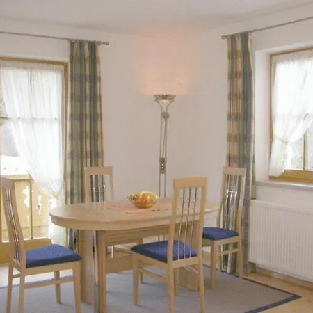 Pension&appartements Marxenhof アパートホテル