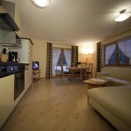 Apartmanhotel Pension&appartements Marxenhof 4*