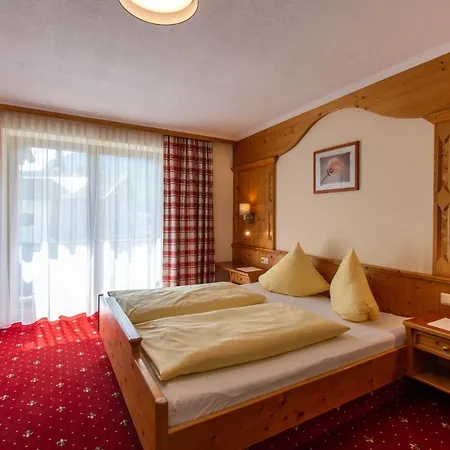 Pension&appartements Marxenhof Aparthotel 4*