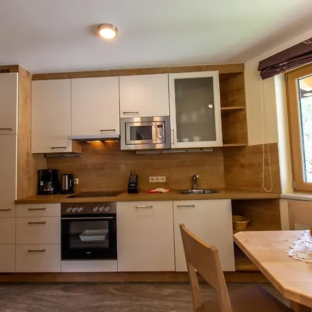 Pension&appartements Marxenhof 4* ペルティサウ