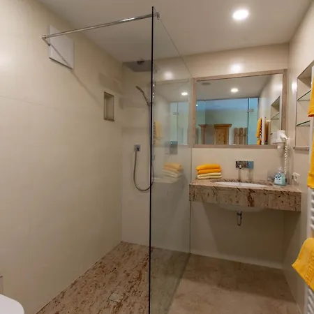 Pension&appartements Marxenhof アパートホテル 4*