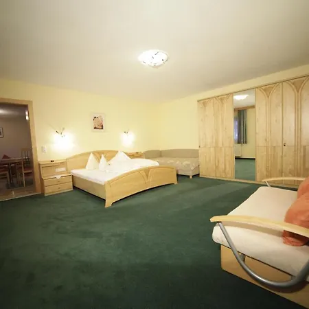 Pension&appartements Marxenhof Lejlighedshotel