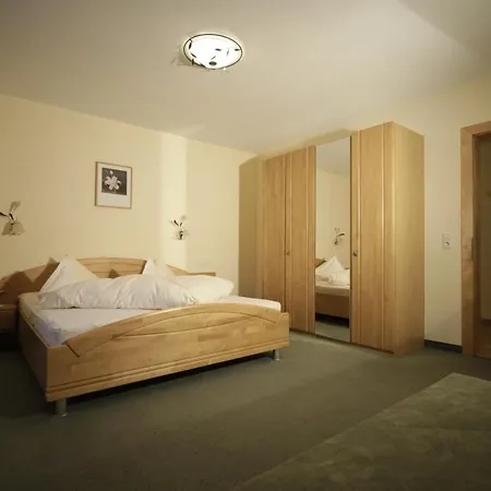 Pension&appartements Marxenhof 4*