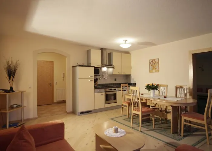 Pension&appartements Marxenhof Apart Otel 4*