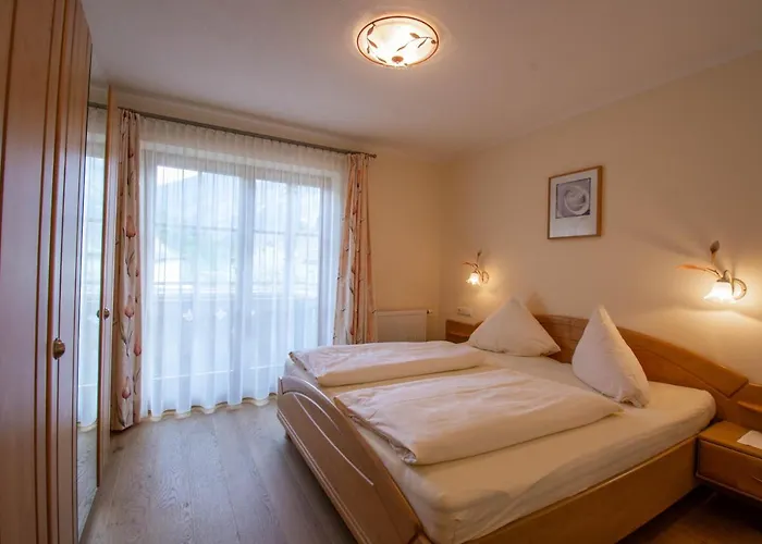 Pension&appartements Marxenhof Apart Otel 4*