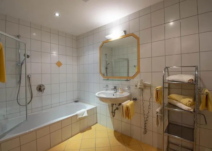 Apart Otel Pension&appartements Marxenhof 4*