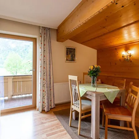 Pension&appartements Marxenhof Aparthotel 4*